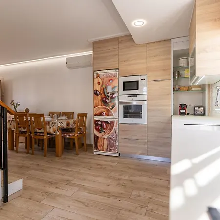 Apartment Rentafive - 8Pax - Terraza - 1Min Playa Santa Pola